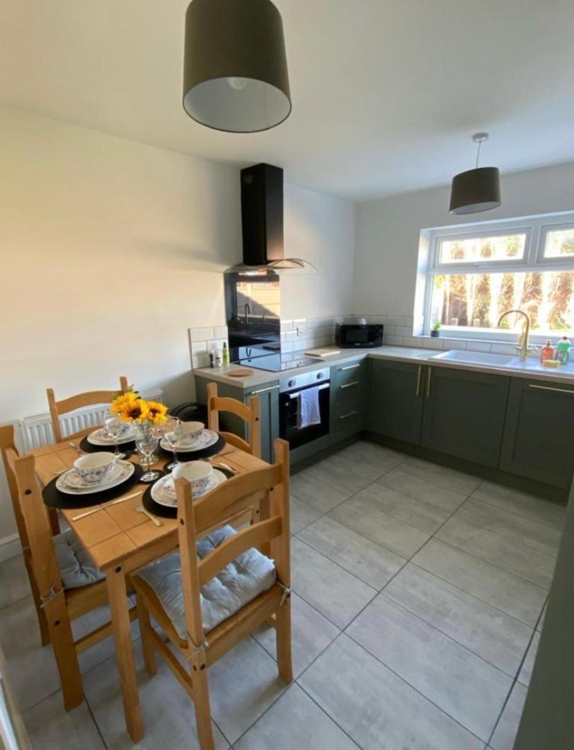 The Beautiful Bungalow Amazing Location For Chester & Zoo Wervin Extérieur photo